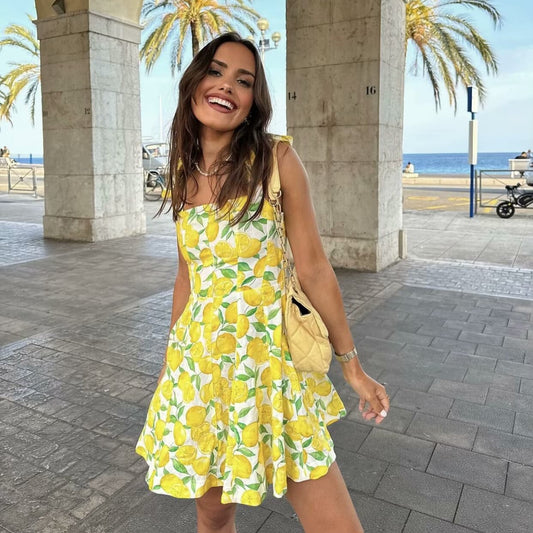 Mini Haljina S Cvjetnim Uzorkom I Mašnama
